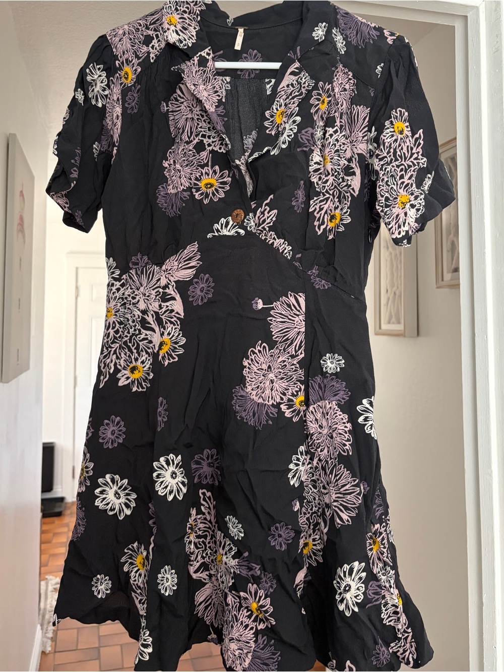 Free People Floral Collared Romper / Playsuit – Size Small